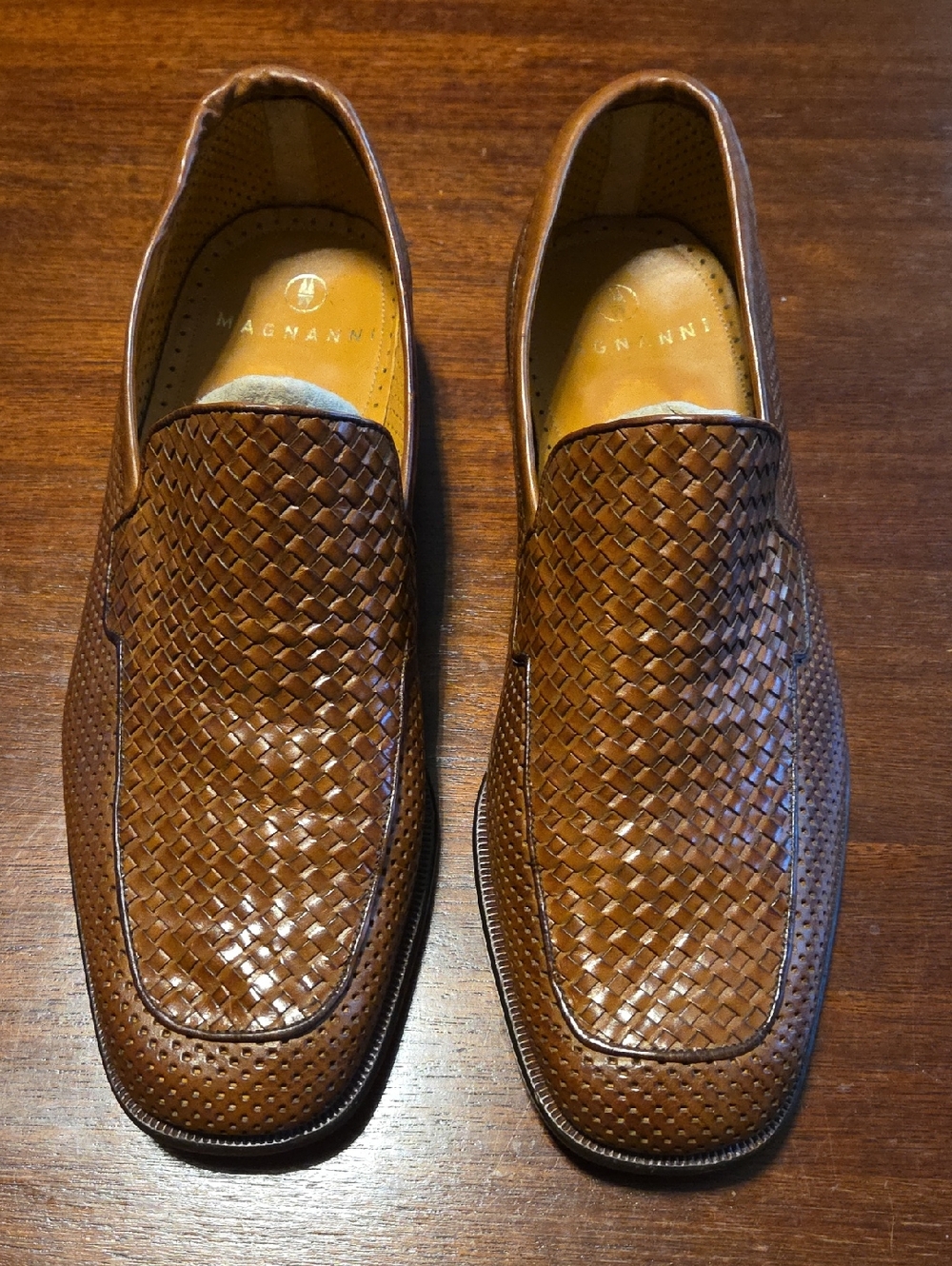 MEN'S MAGNANNI LEATHER FLEX SLIP ON LOAFER WOVEN BROWN TAN